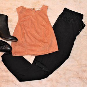 Black, ripped knee, cropped jeans